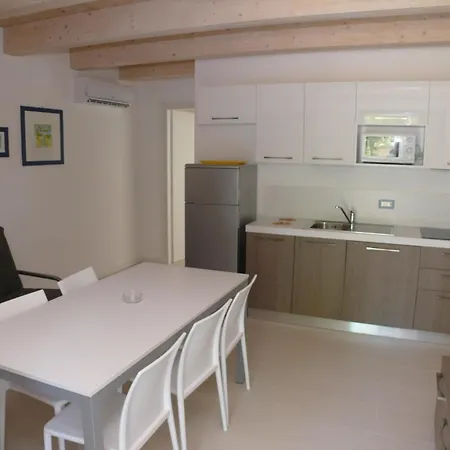 Fuer 5 Personen Ca 40 Qm In Bibione-pineda, Adriakueste Italien Und Umgebung ビビオーネ